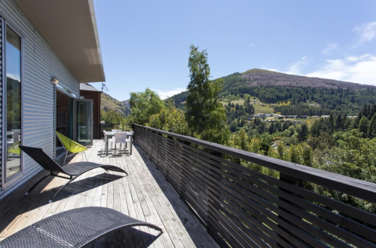 Treehouse Spa Escape - Private Spa Pool Queenstown Exterior photo